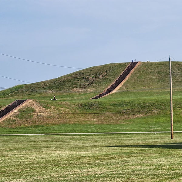 Cahokia Mounds State Historic Site